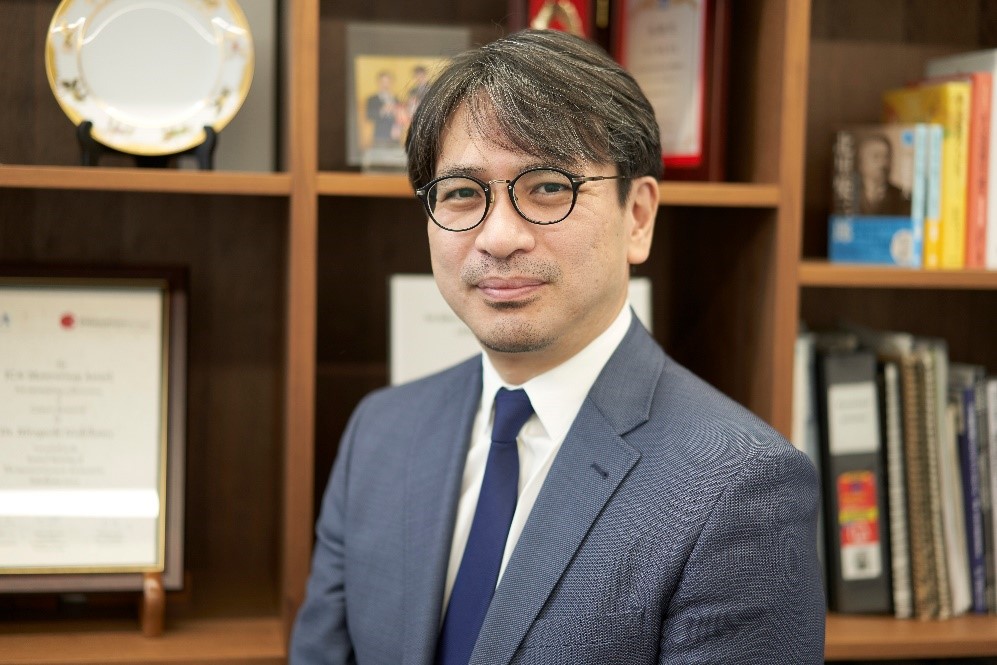 Dr. Nishikawa image 