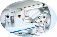 Proton therapy equipment