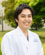 渡辺医師の顔写真