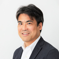 中村 健一写真 中村 健一写真