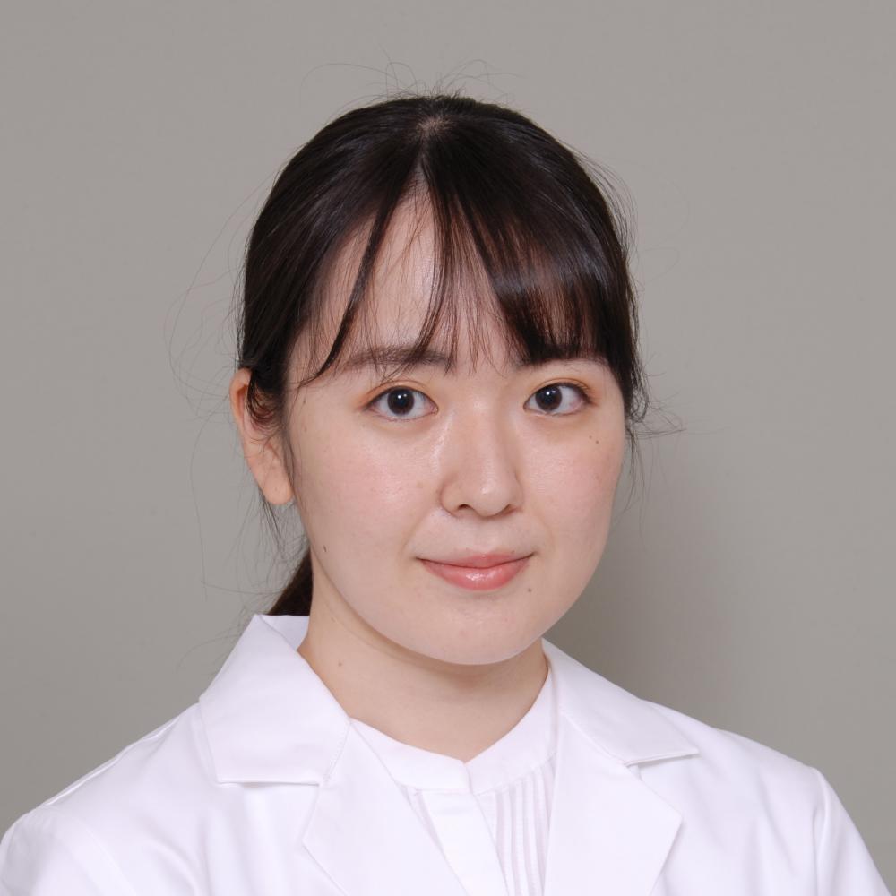 スタッフ 女性シルエット 原 楓(はら かえで)