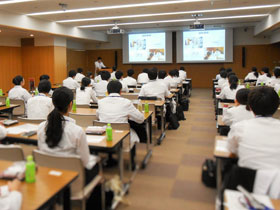 院内見学風景