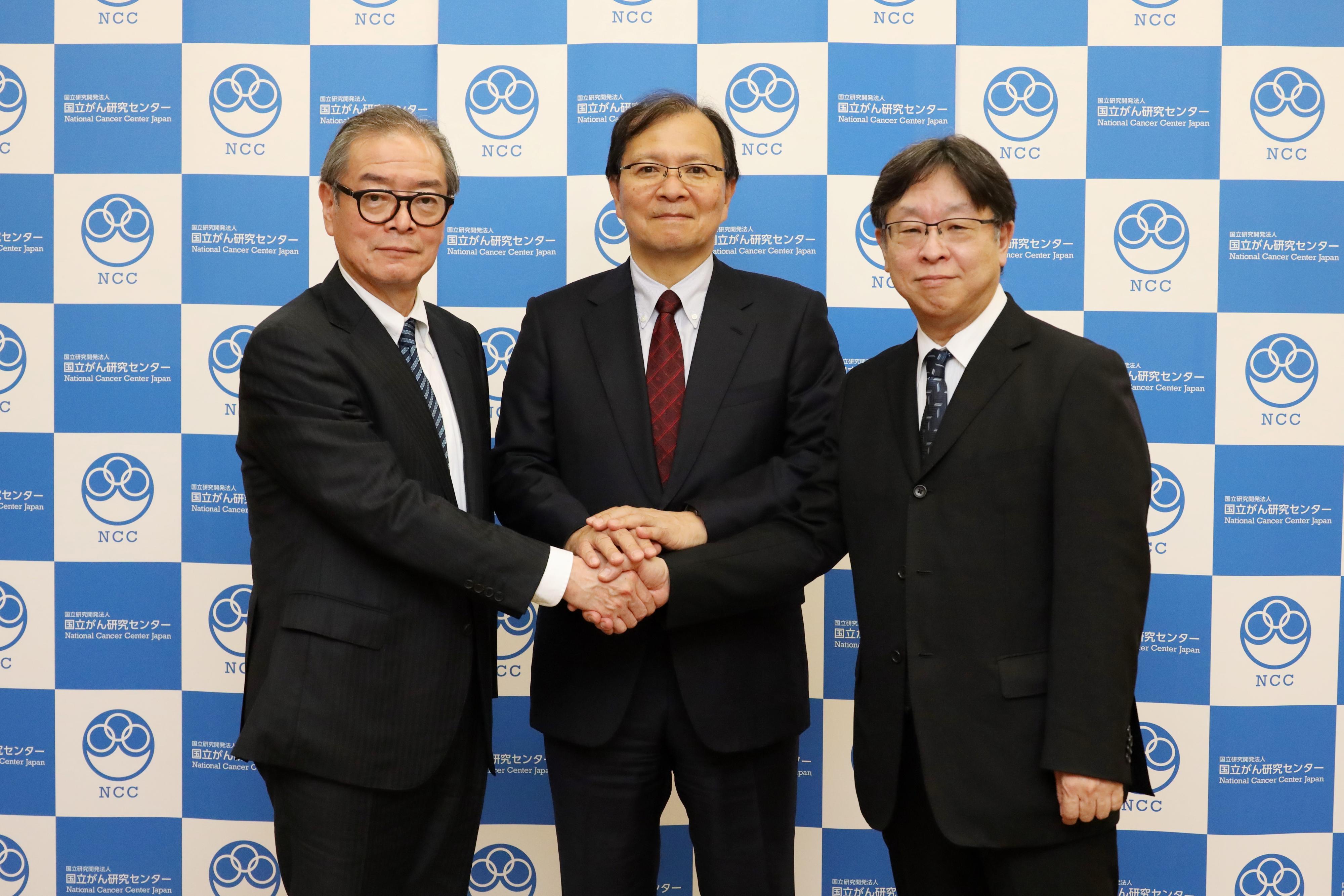 瀬戸 泰之中央病院長・土井 俊彦東病院長の就任会見を行いました